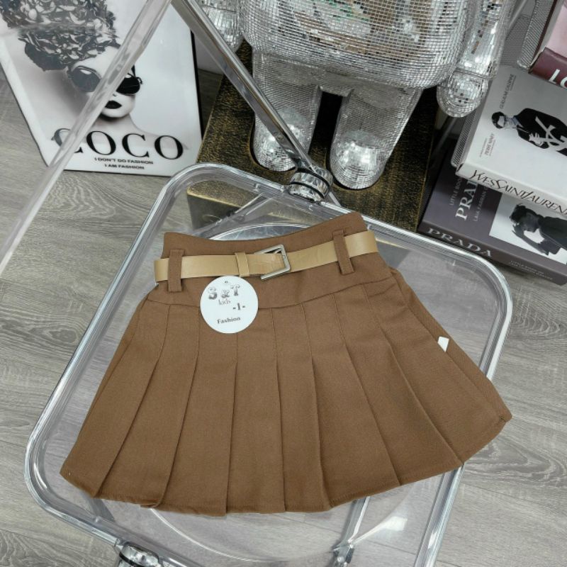 Chân váy  xếp ly có quần trong xịn sò bé gái
