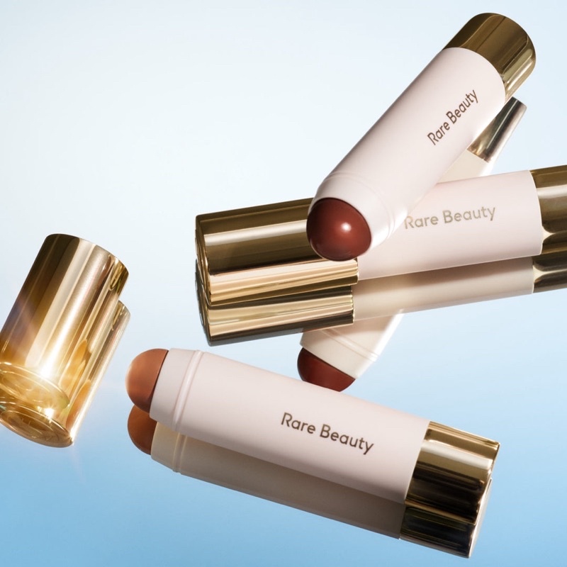 Tạo khối dạng kem Rare Beauty Warm Wishes Effortless Bronzer Stick