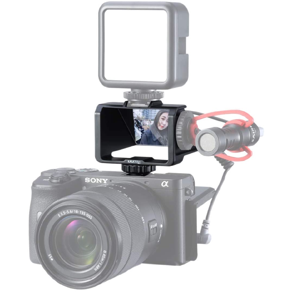 Ulanzi Vlog Flip Screen Selfie For Sony A7 III / A6000 / Fujifilm XT2 / Xt3 / Canon / Panasonic GX85 / Nikon Z7 for Mirrorless Mountain Camera with 3 Cold Shoe and Reverse Mirror