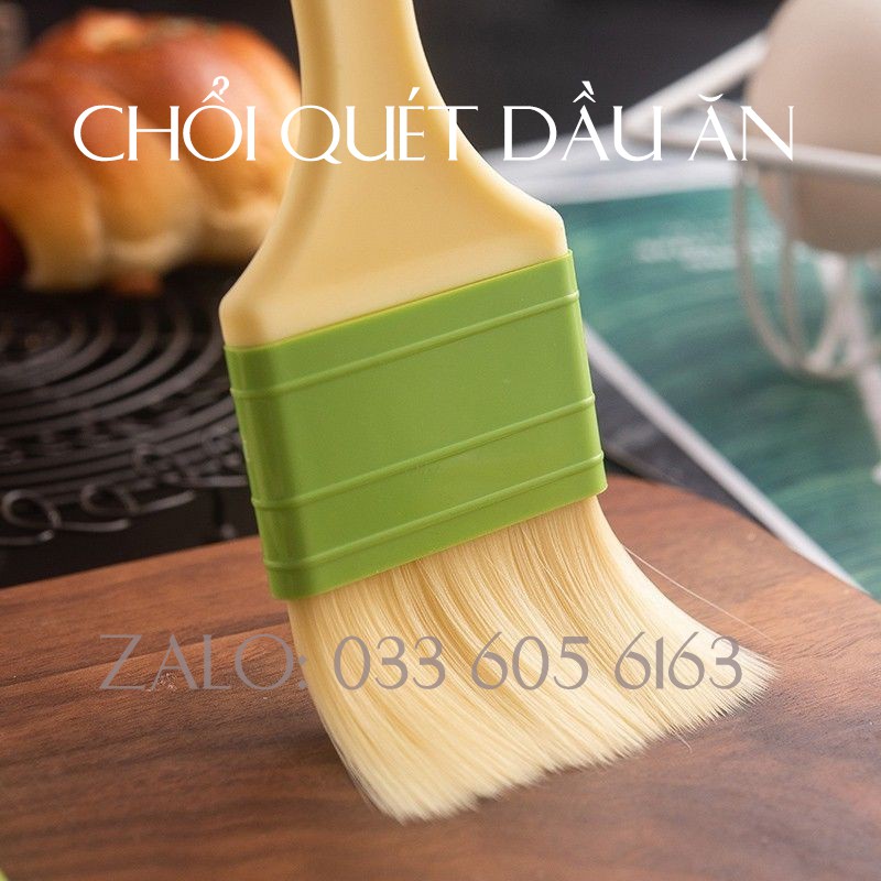Dụng cụ làm bánh: chổi quét dầu mỡ, nước sốt - Chổi chất liệu cước lông mềm mịn, cán nhựa cứng và bền chắc