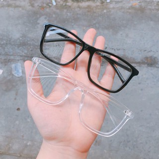 Kính gọng vuông tây