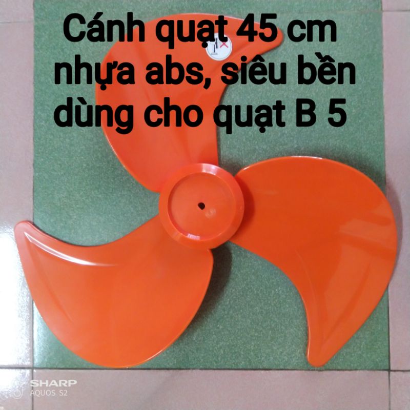 Cánh quạt màu cam B5 ,3 lá lớn , đường kính 45 cm, gió êm hơn ,nhiều gió hơn, dùng cho các loại quạt có cốt vát