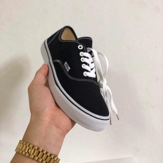 [Ảnh tự chụp] VANS CLASSIC đen/trắng FULL BILL BOX