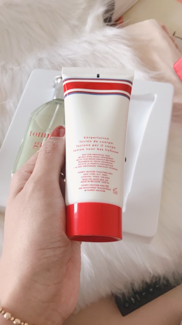 [Hàng Aut] Set Nước Hoa và Sữa Dưỡng thể Tommy Girl 200ml