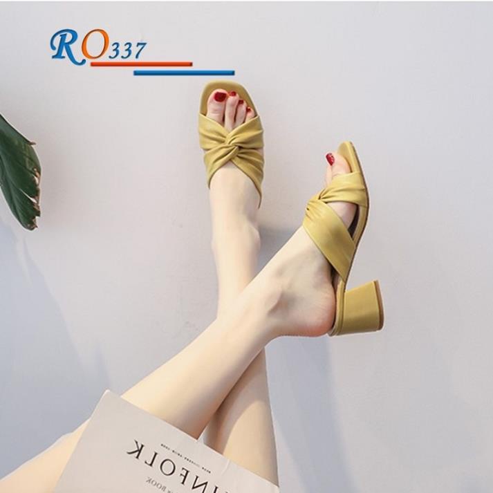 Dép nữ cao gót quai ngang 5 phân hàng hiệu rosata hai màu kem vàng ro337 sale 11/11