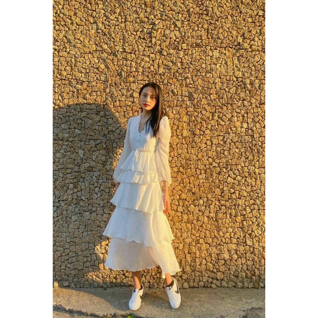 Váy Maxi Trắng Tầng