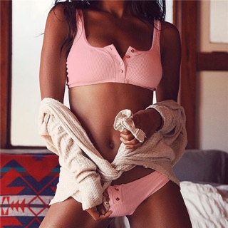 Bikini 2 mảnh hàng cúc
