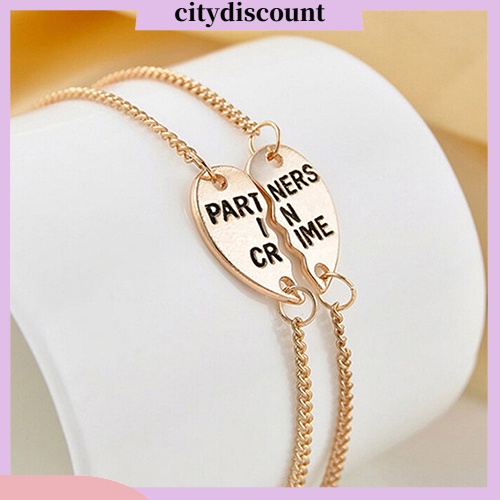 2 chiếc vòng tay mặt hình trái tim ghép đôi cho bạn thân