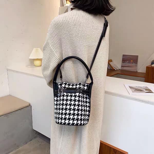 CÓ SẴN - Túi xách dáng xô họa tiết harem cao cấp