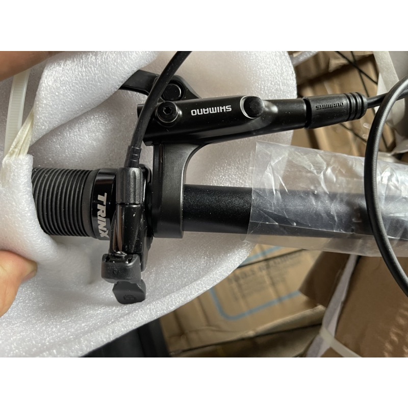 Xe Đạp Trinx VTC V1500 Elite 2022- Carbon- Group SRAM 12 Speed