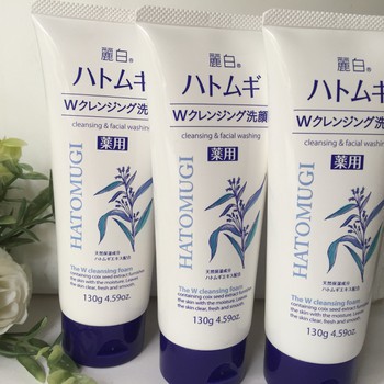 Sữa Rửa Mặt Chiết Xuất Hạt Ý Dĩ 130g