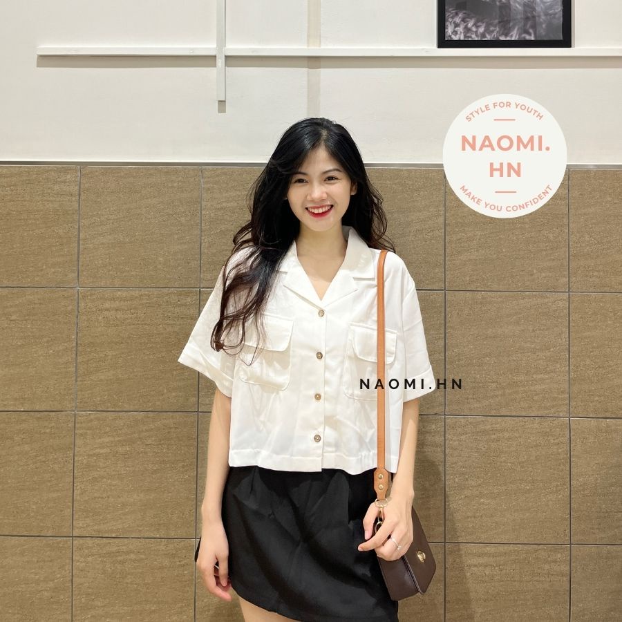 Áo sơ mi nữ cổ vest dáng ngắn croptop khoẻ khoắn trẻ trung chất đũi mát. Sơ  mi cổ V nhiều màu túi ngực dáng croptop.