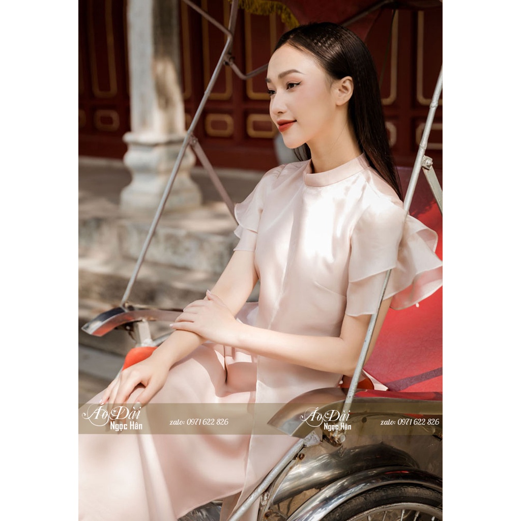Áo Dài Cách Tân Nữ Vai Bồng Tà Xẻ Cao Cấp A43