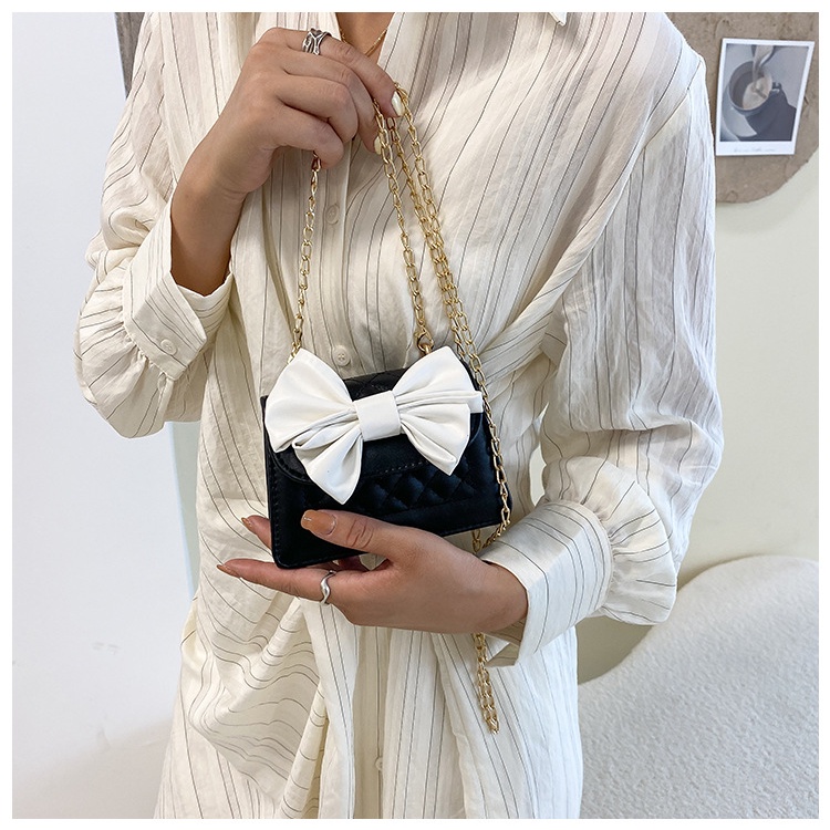 Túi Đeo Vai Vải Lông Hình Vuông Xinh Xắn Cho Nữ