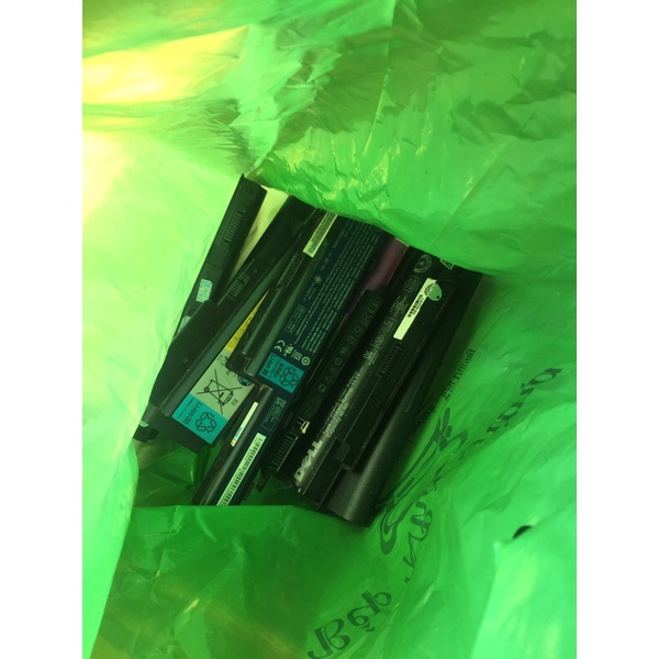 Pin Laptop 6 cell cũ hỏng các dòng máy Laptop giá xác