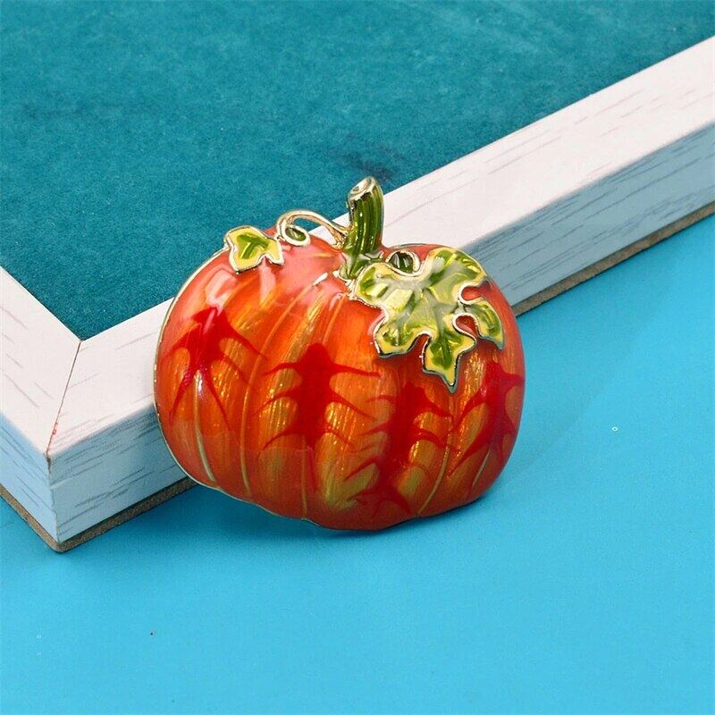 Ghim Cài Áo Hình Bí Ngô Halloween Ngộ Nghĩnh Mới