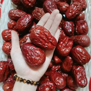 TÁO ĐỎ TÂN CƯƠNG- 1KG