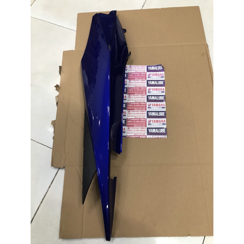 Ốp sườn xánh gp ex 135 đời 2006 đên 2010 zin chính hãng yamaha