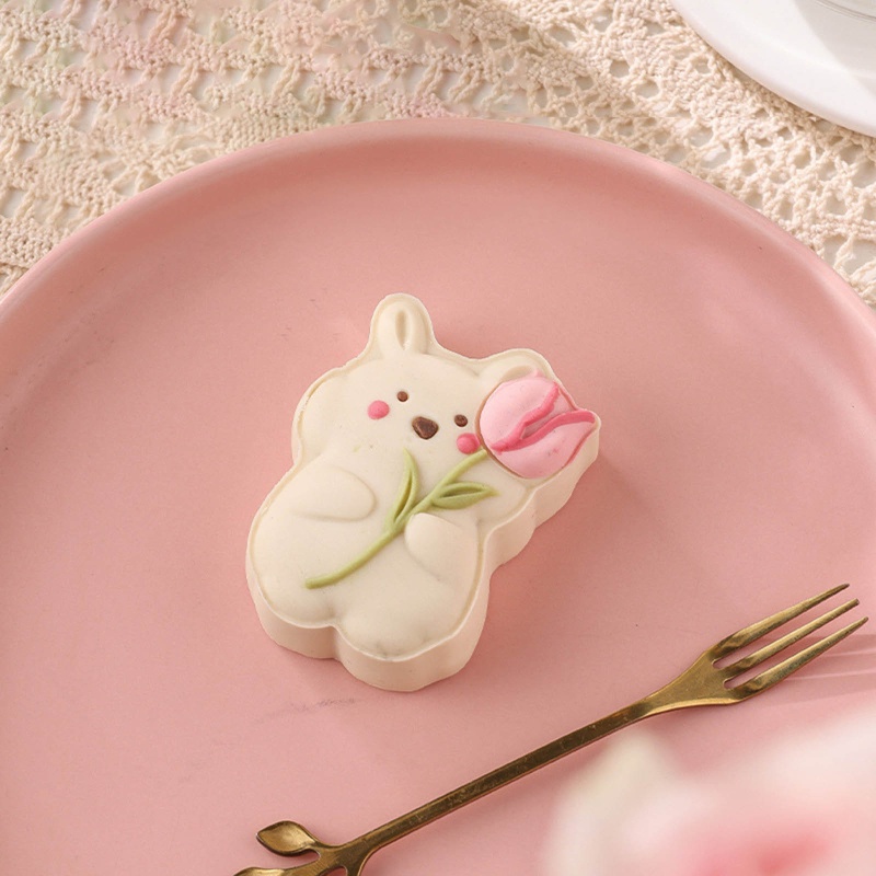 QQ Khuôn Làm Bánh Trung Thu Bằng Nhựa Tiện Dụng