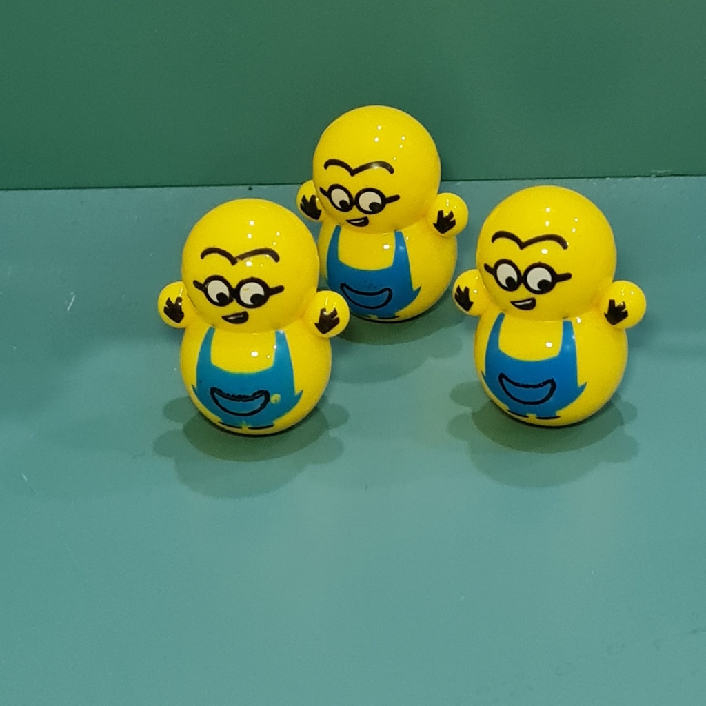 Lật Dật Cho Bé Siêu Dễ Thương, Lật Đật Mini Doraemon Cute Phô Mai Que Chọn Hình Ngẫu Nhiên