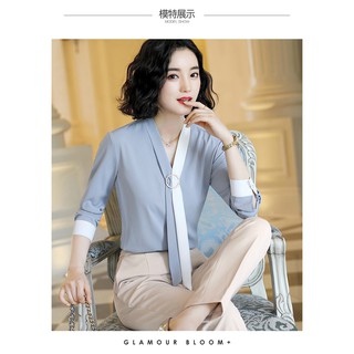 Áo kiểu cổ khuyên tròn phong cách