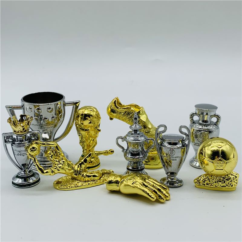 Búp Bê Kim Loại Hình Câu Lạc Bộ Bóng Đá UEFA Champion League La Liga