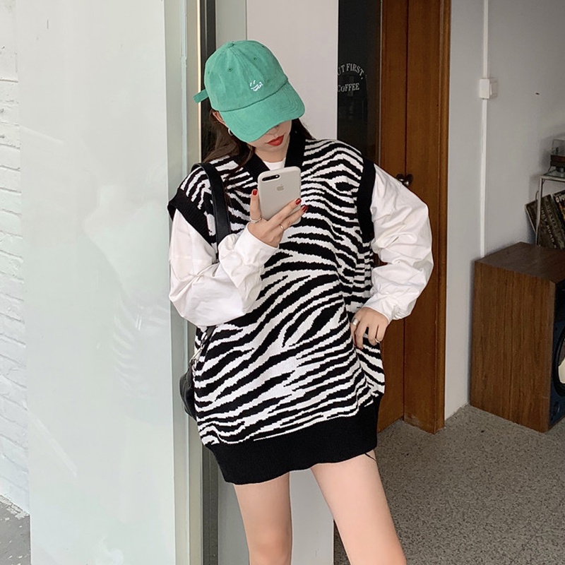 Áo len không tay cổ chữ V họa tiết ngựa vằn phong cách retro | BigBuy360 - bigbuy360.vn