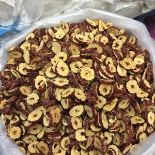 { 200g } TÁO ĐỎ CẮT LÁT