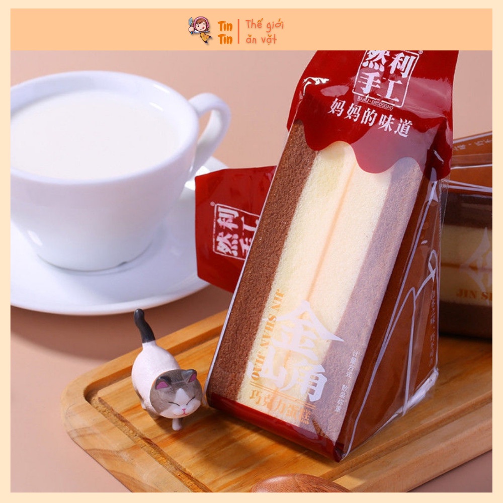 Bánh bông lan Tiramisu tam giác đủ vị Matcha Socola Dâu