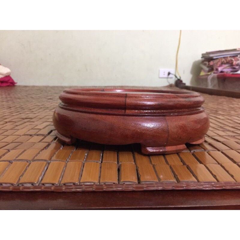 Đế tròn để bát hương chất liệu gỗ hương sang trọng giá rẻ