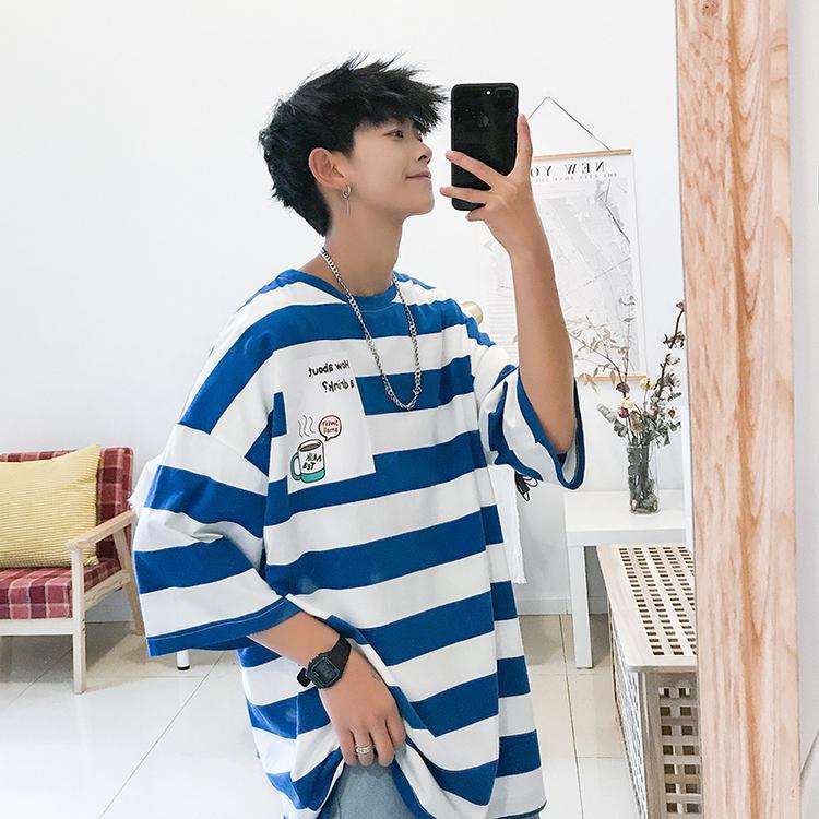 Áo Thun Nữ Ngắn Tay Cổ Tròn Sọc Ngang Thời Trang