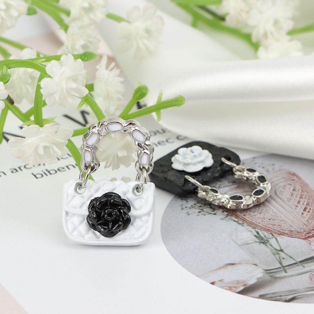 Túi Đeo Chéo Mini Hình Búp Bê Đáng Yêu