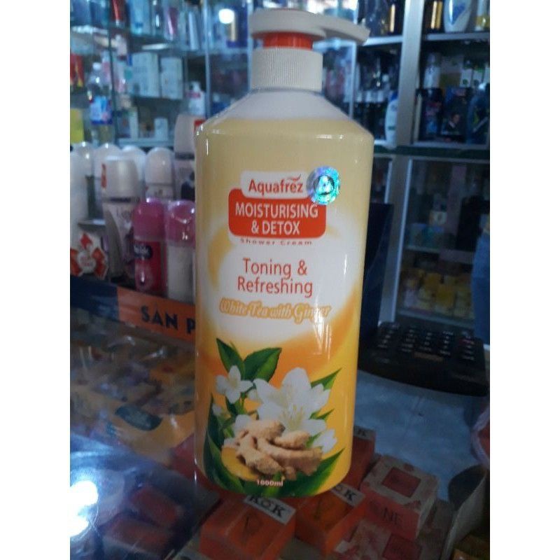 Sữa tắm Aquafrez hoa anh đào,  chanh dây lúa mạch,  gừng hoa trà trắng.
