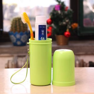 Hộp đựng bàn chải, kem đánh răng du lịch