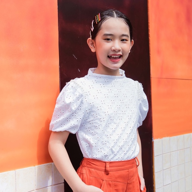 Áo thun JOOKYLI bé gái cộc tay cổ 3P tay bồng 57G1020