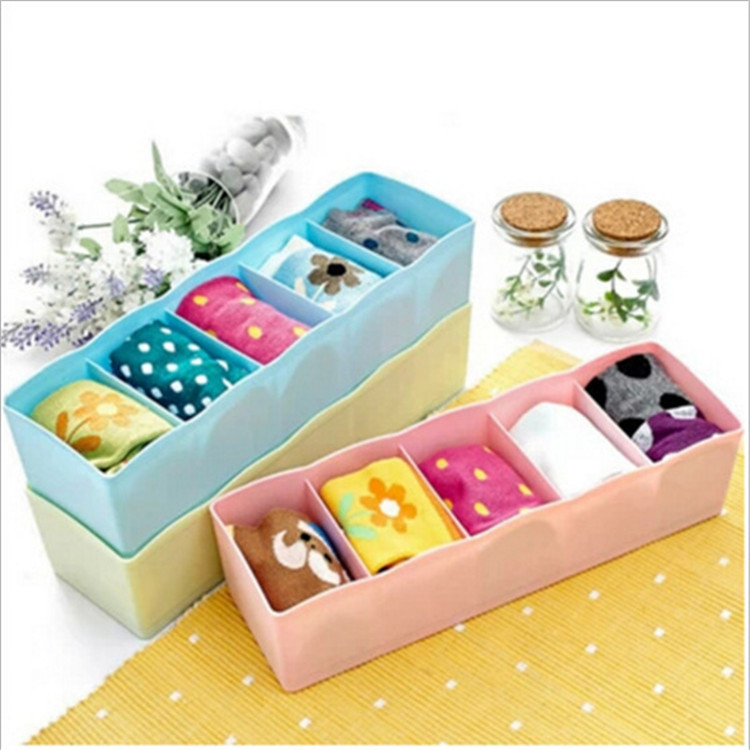 Hộp đựng đồ lót nhiều ngăn tiện lợi