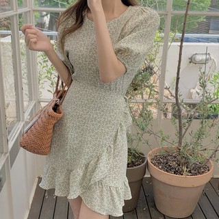 Đầm hoa 43516 vải voan phối bèo cột dây eo cỡ nhỏ