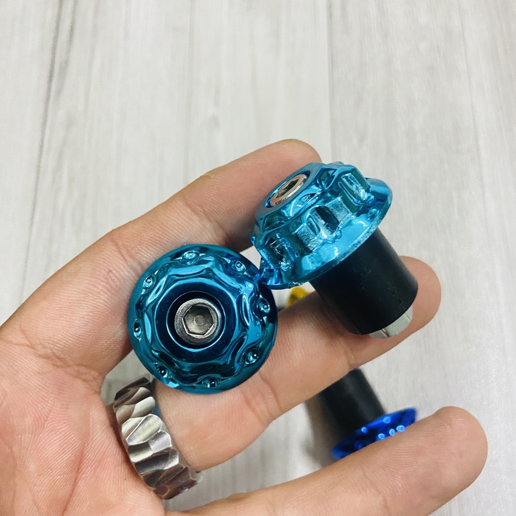 GÙ TAY LÁI, GÙ XE MÁY MẠ CROM SIÊU BÓNG TRANG TRÍ CHO NHIỀU DÒNG XE KHÁC NHAU CAO CẤP