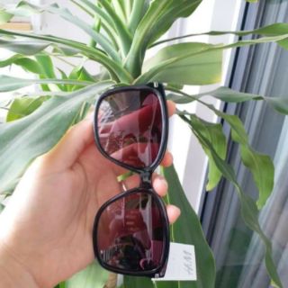 Kính H&M nội địa Pháp
