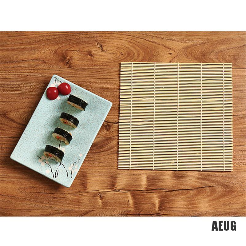Thảm Cuộn Sushi Làm Từ Tre Kèm Vá Múc Cơm Sử Dụng Tiện Lợi