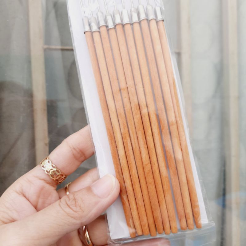 Vỉ 10 móc tai cán gỗ loại rẻ