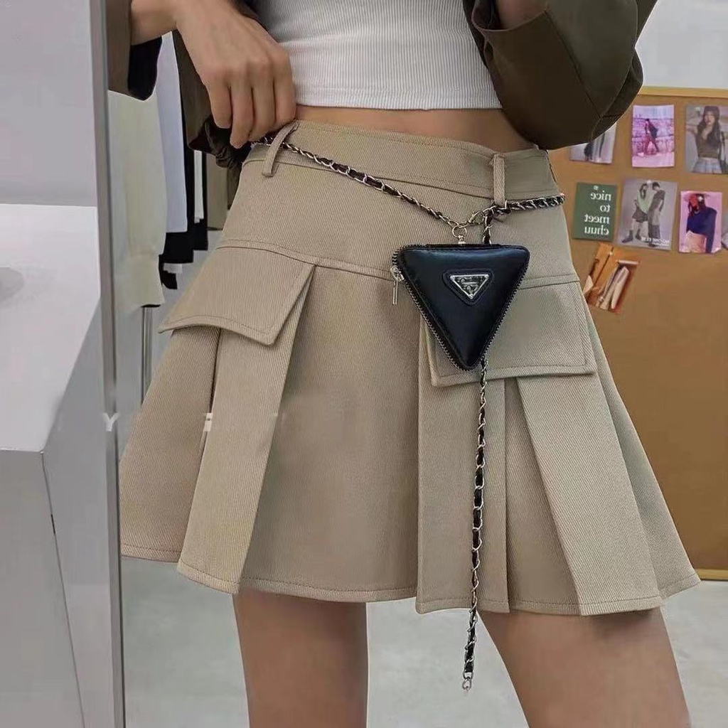 Túi đeo hông hình tam giác màu trơn phối dây xích phong cách thời trang âu mỹ dành cho nữ