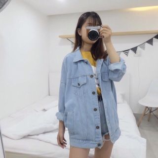 Áo khoác jean xanh nhạt