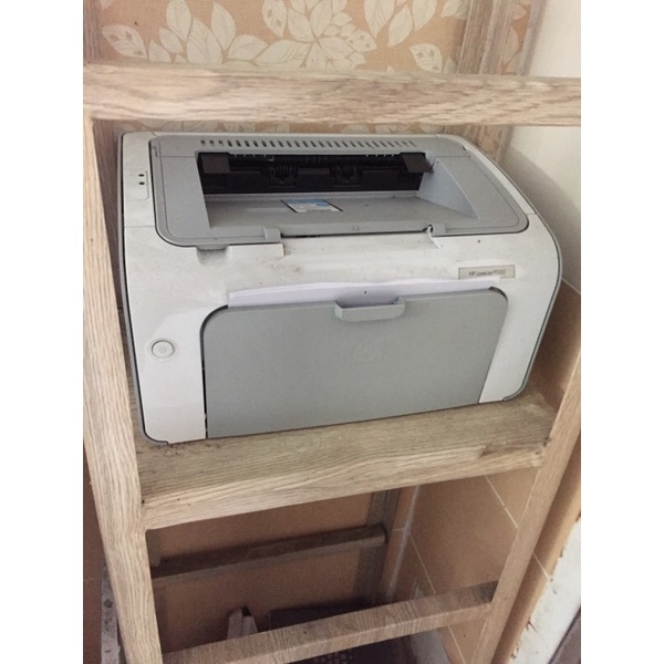 Máy in HP 1102 qua sd mới 90% ít xài, card mực zin theo máy, mới in chừng 20%, in laser đen trắng