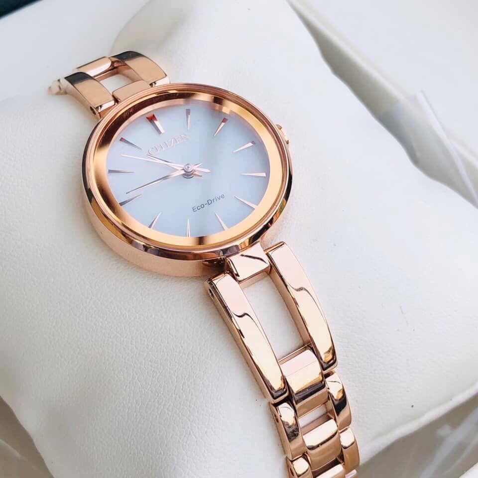 Đồng hồ nữ Citizen Axiom Eco-Drive Women's EM0633-53A Rose Gold-Tone Bracelet