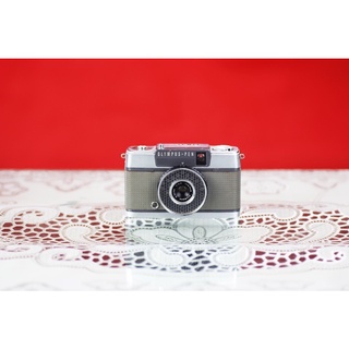 Máy ảnh film olympus pen ee