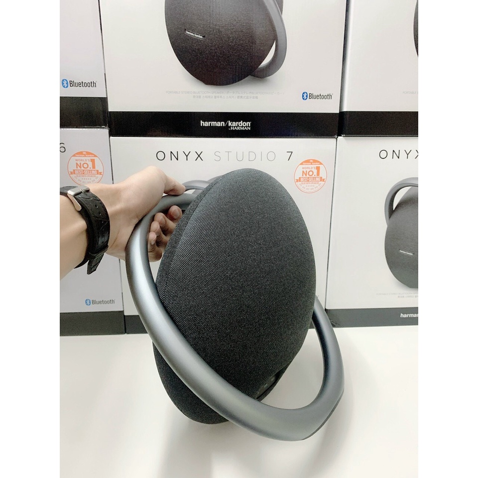 LOA BLUETOOTH HARMAN KARDON ONYX STUDIO 7/Loa Harman Kardon Onyx Studio 8