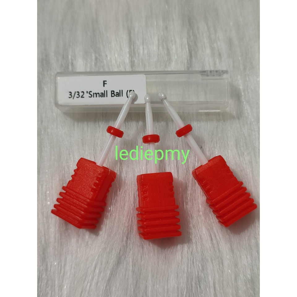 Đầu mài khóe da sứ