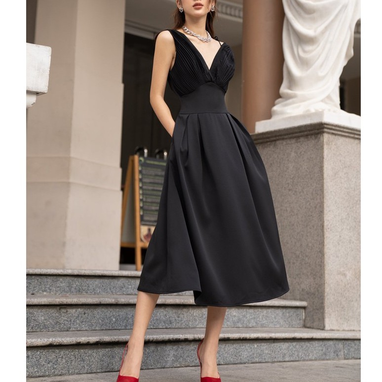 Đầm maxi đen đi tiệc sang trọng, thiết kế cổ V dập ly, dáng xòe (Kèm ảnh feedback khách hàng)