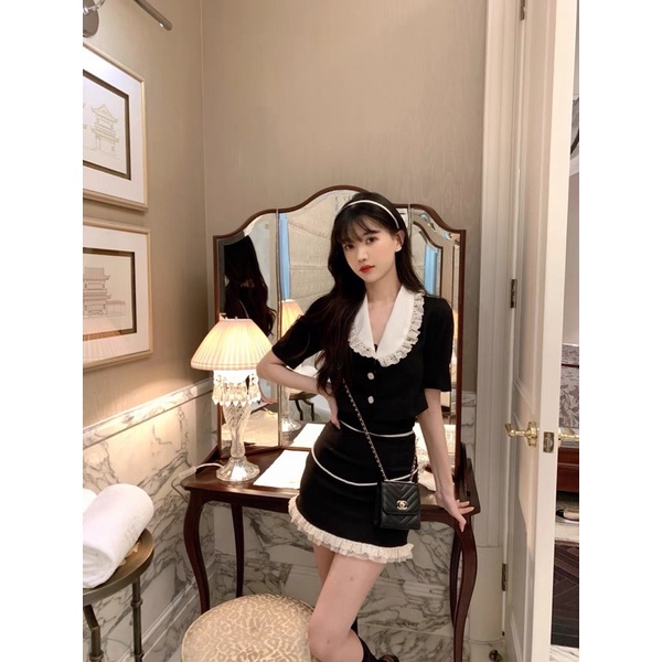 SET ÁO CROPTOP NÚT CỔ SEN BÈO TRẮNG + CHÂN VÁY ĐEN VIỀN BÈO